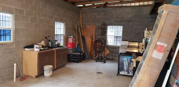 2011 Monticello St, Hazlehurst, MS 39083